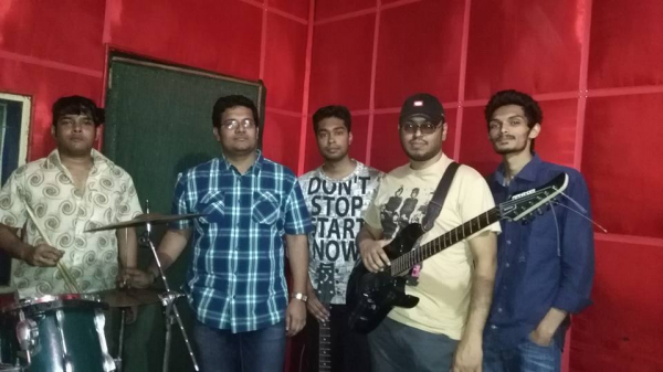 Band Setar at BD showbiz Practice pad